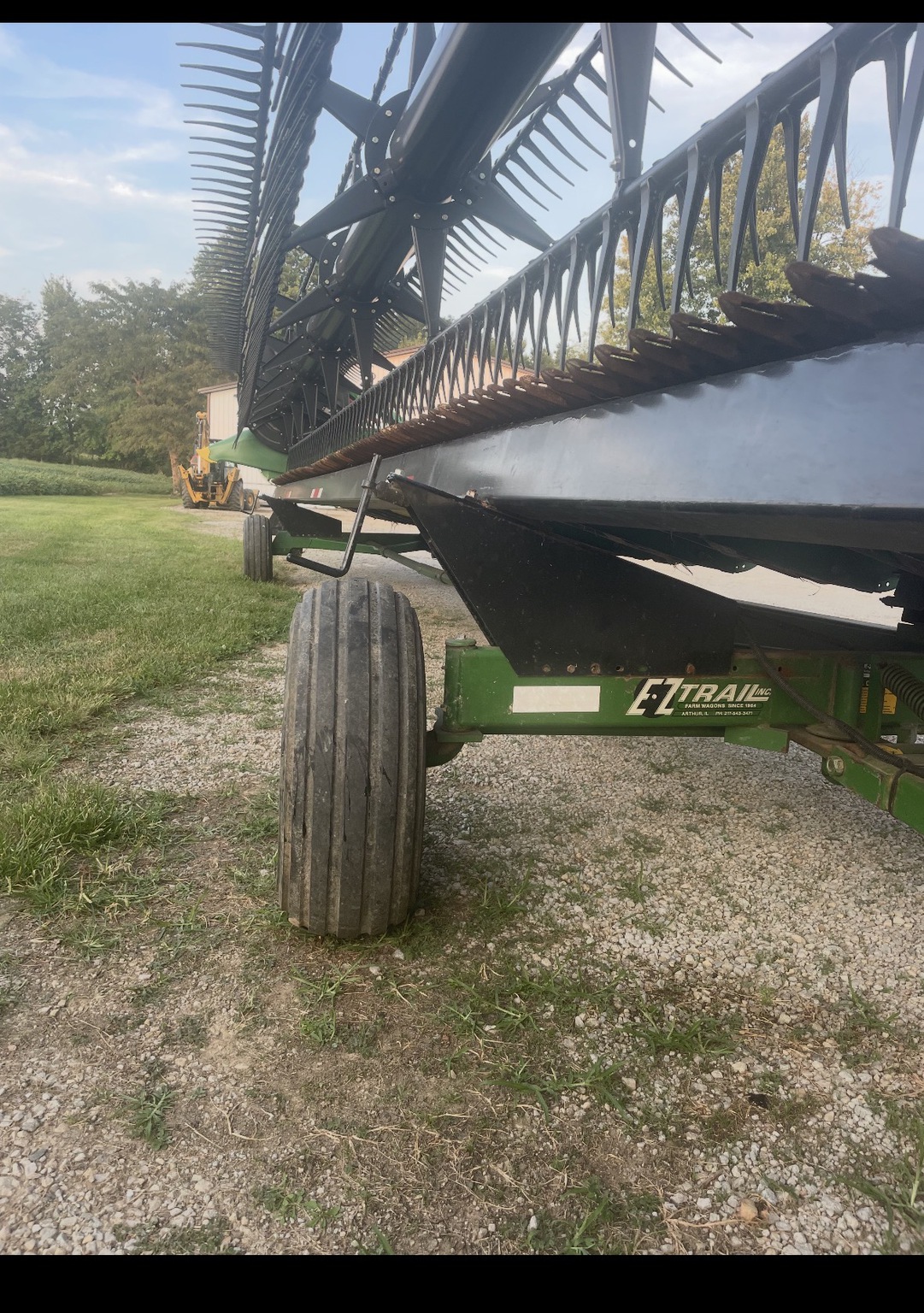 Used 2018 Trail Eze 880 Header carts at Koenig Equipment in Anna, OH - PhotoXL2