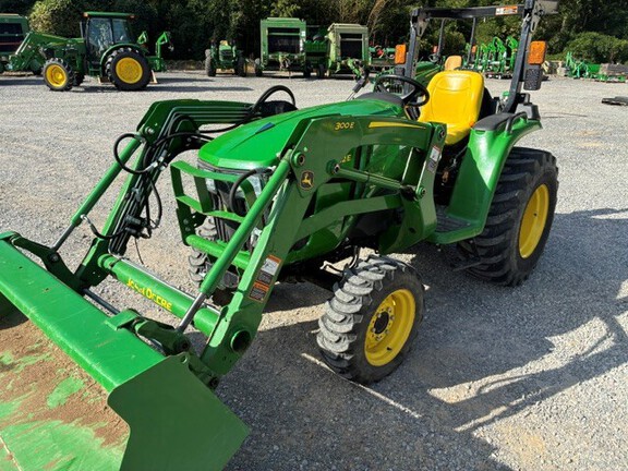 2021 John Deere 3032E