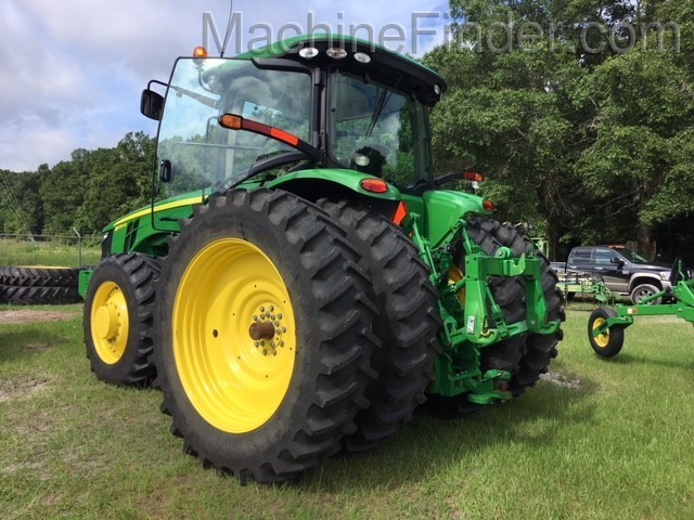 2015 John Deere 8270R Image 5
