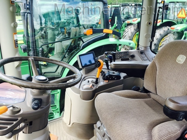 2014 John Deere 6150R Image 6