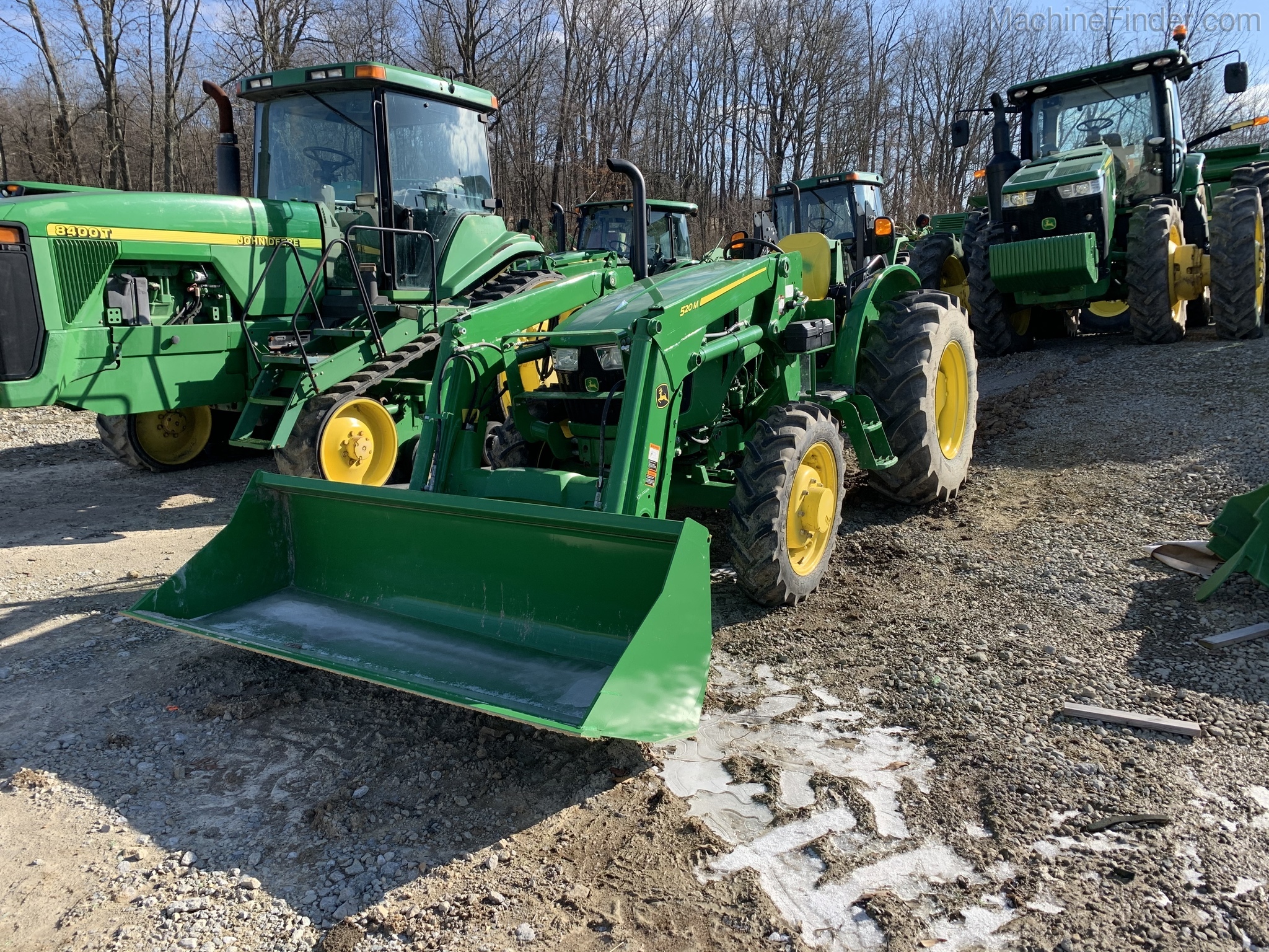 2017 John Deere 5065E Image 5