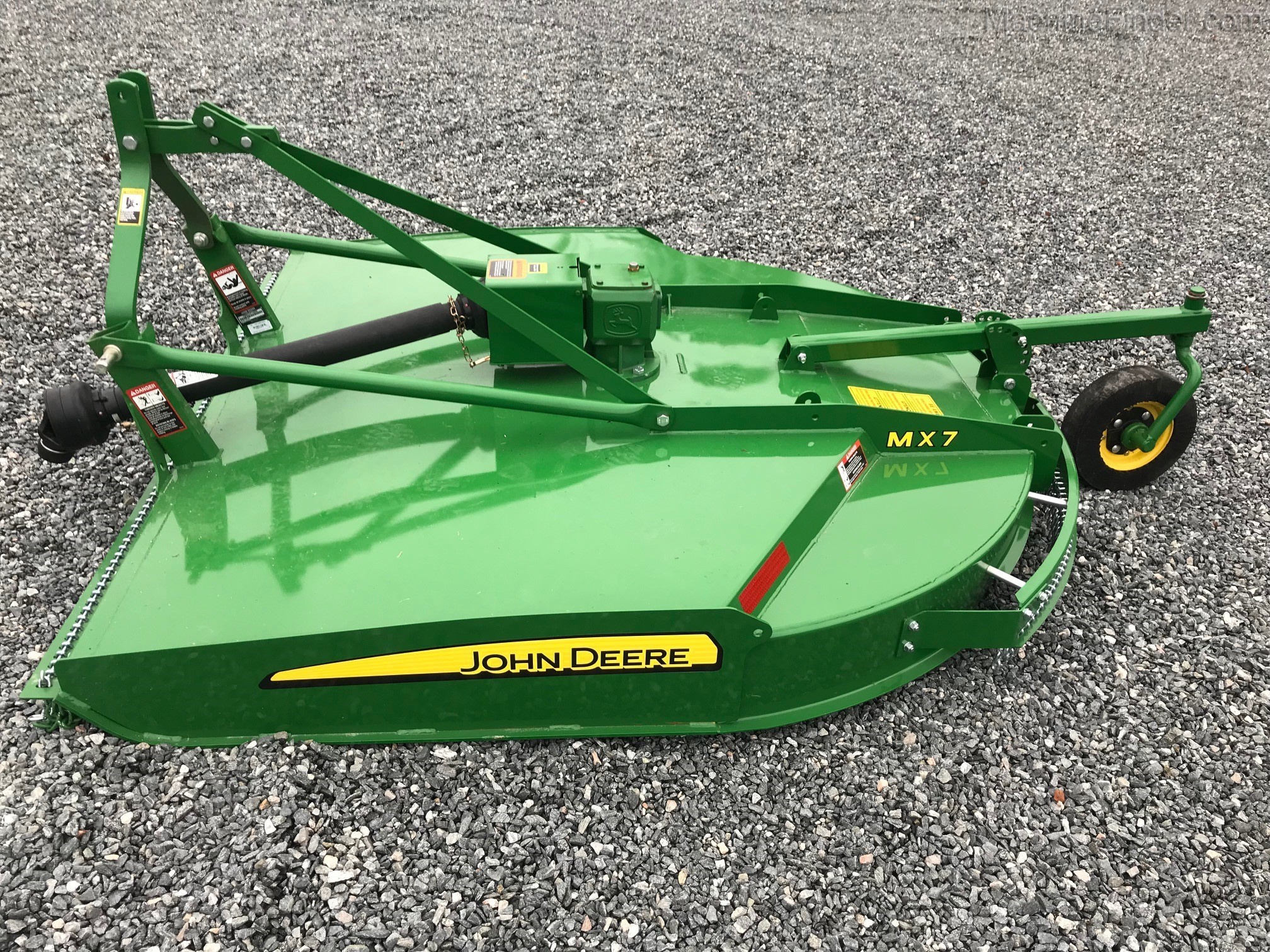 2020 John Deere MX7 Image 2