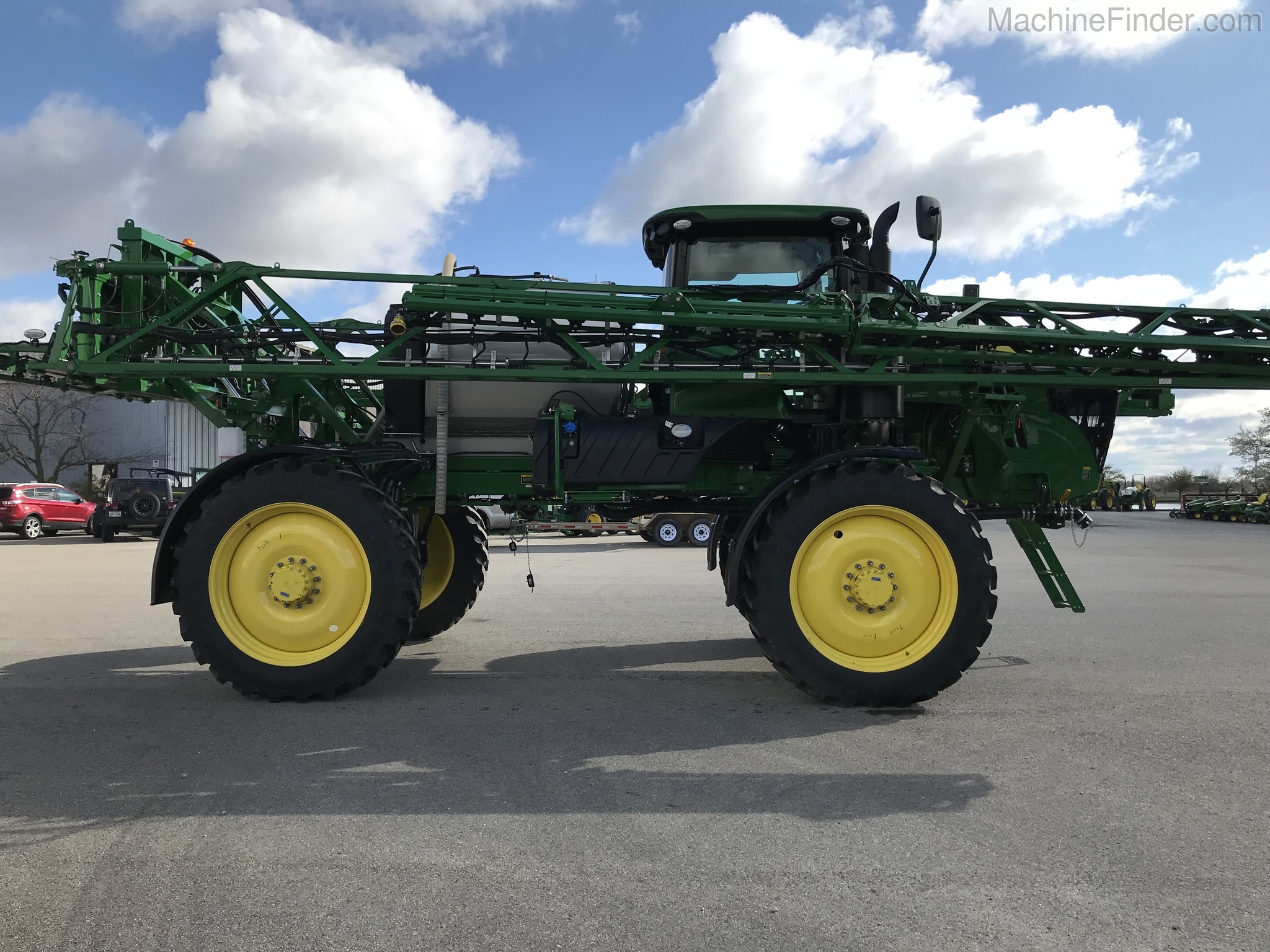 2018 John Deere R4038 Image 16