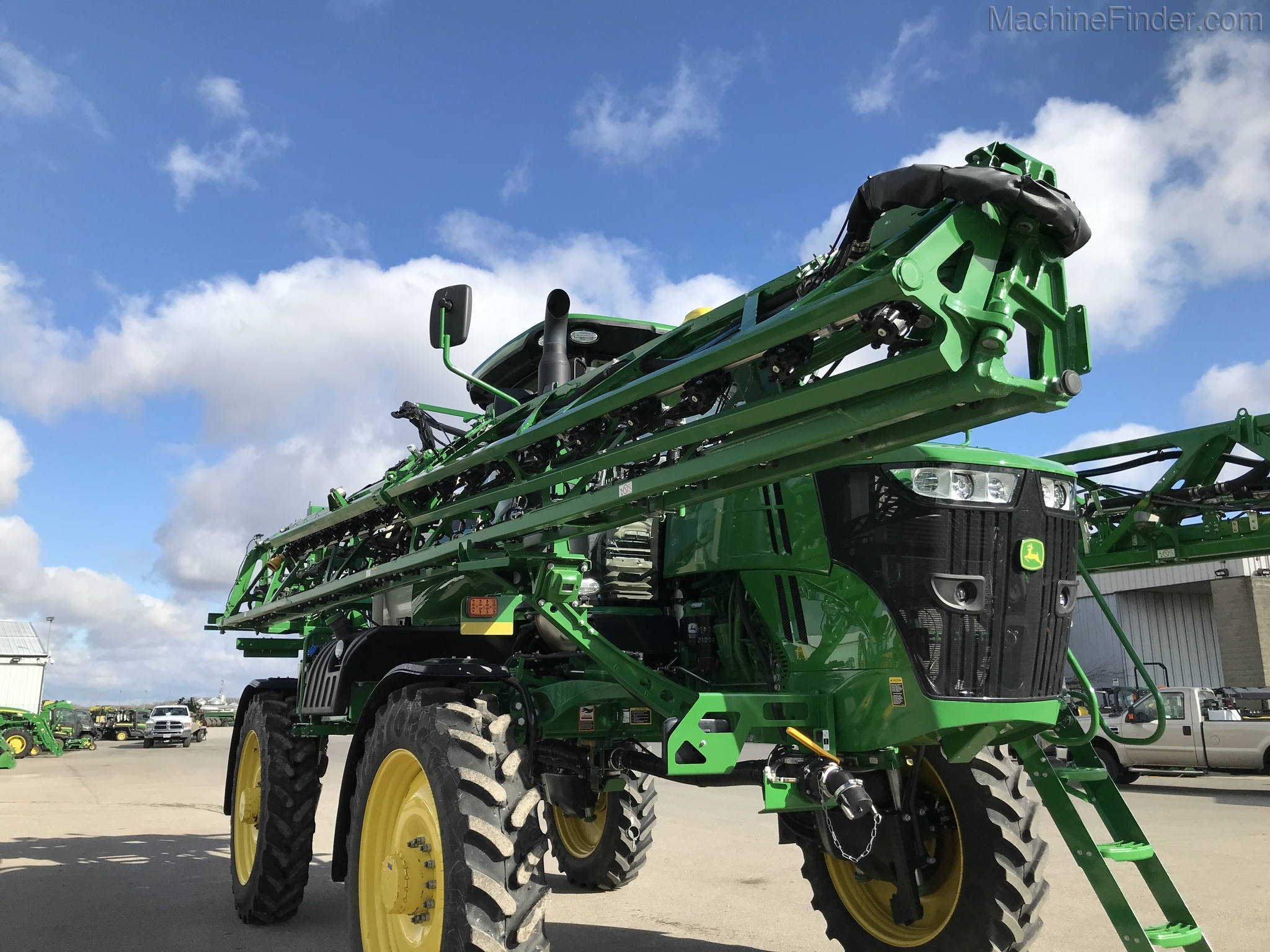 2018 John Deere R4038 Image 20