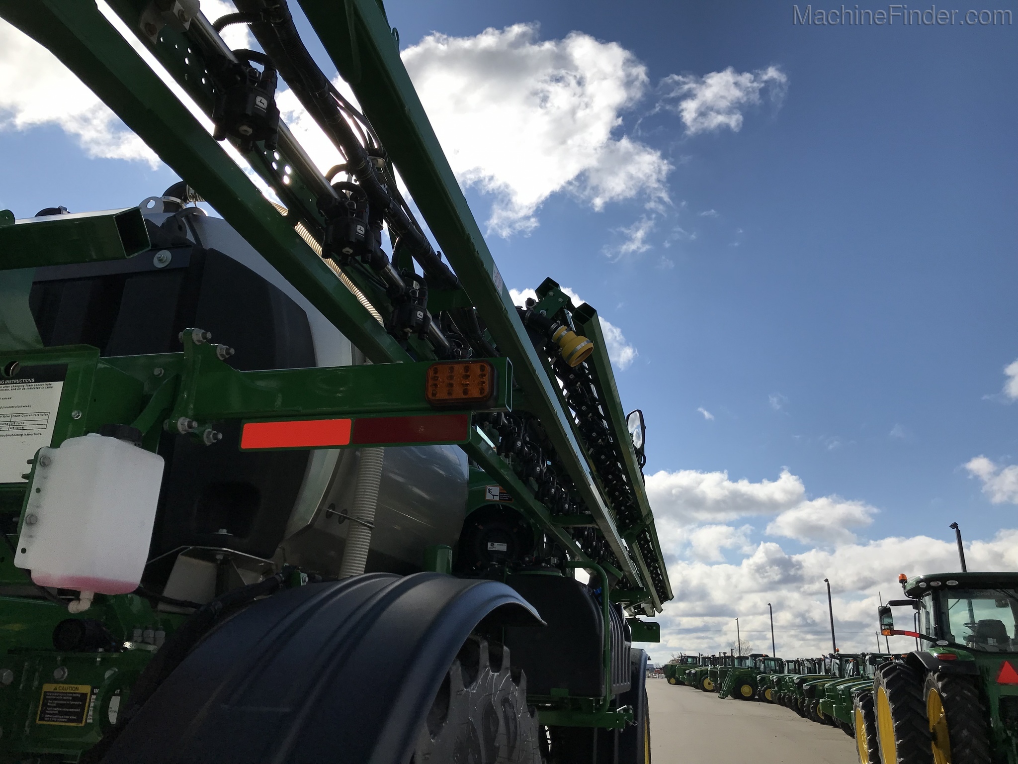 2018 John Deere R4038 Image 19