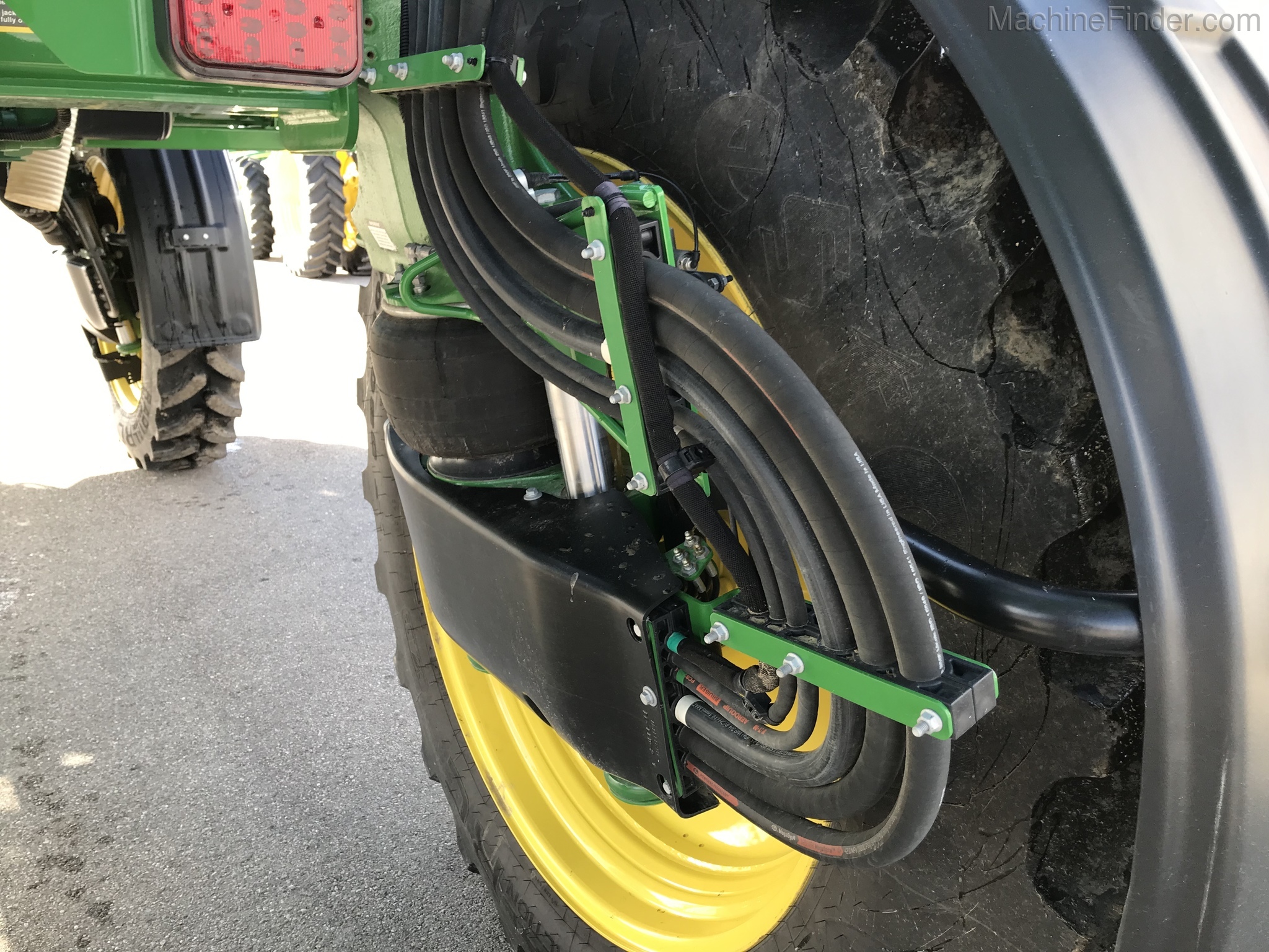 2018 John Deere R4038 Image 12