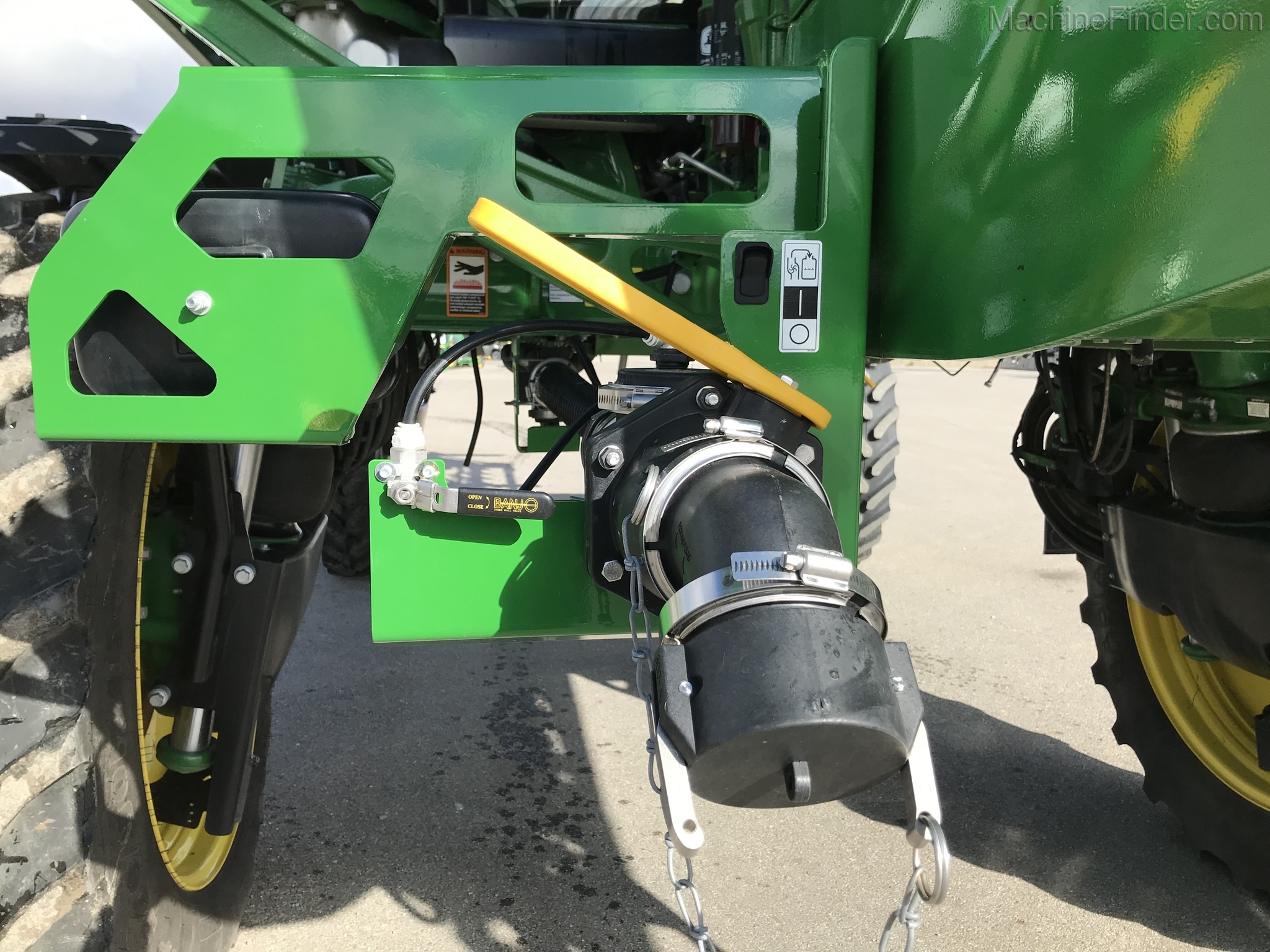2018 John Deere R4038 Image 5