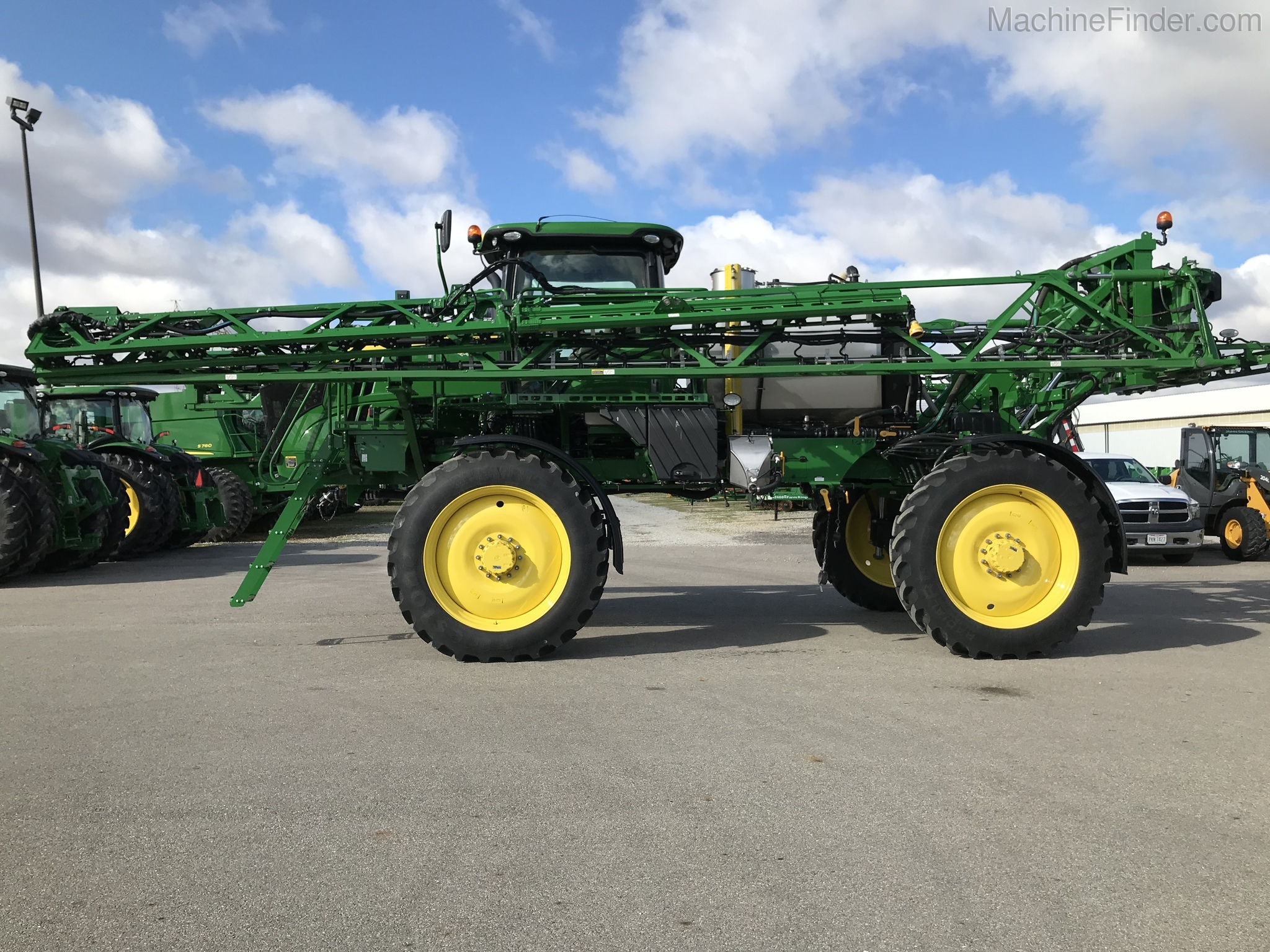 2018 John Deere R4038 Image 1