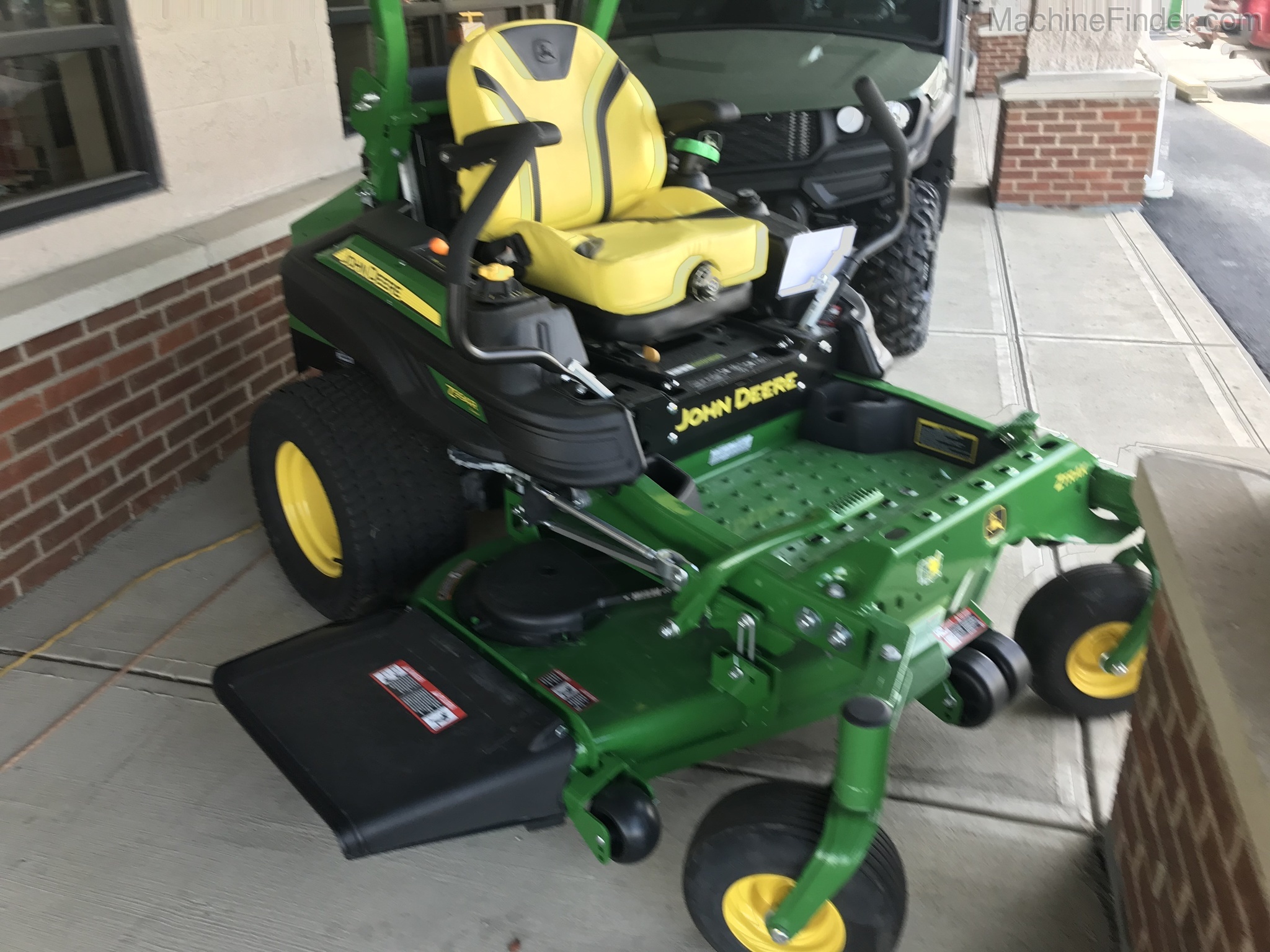 2019 John Deere Z994R Image 1