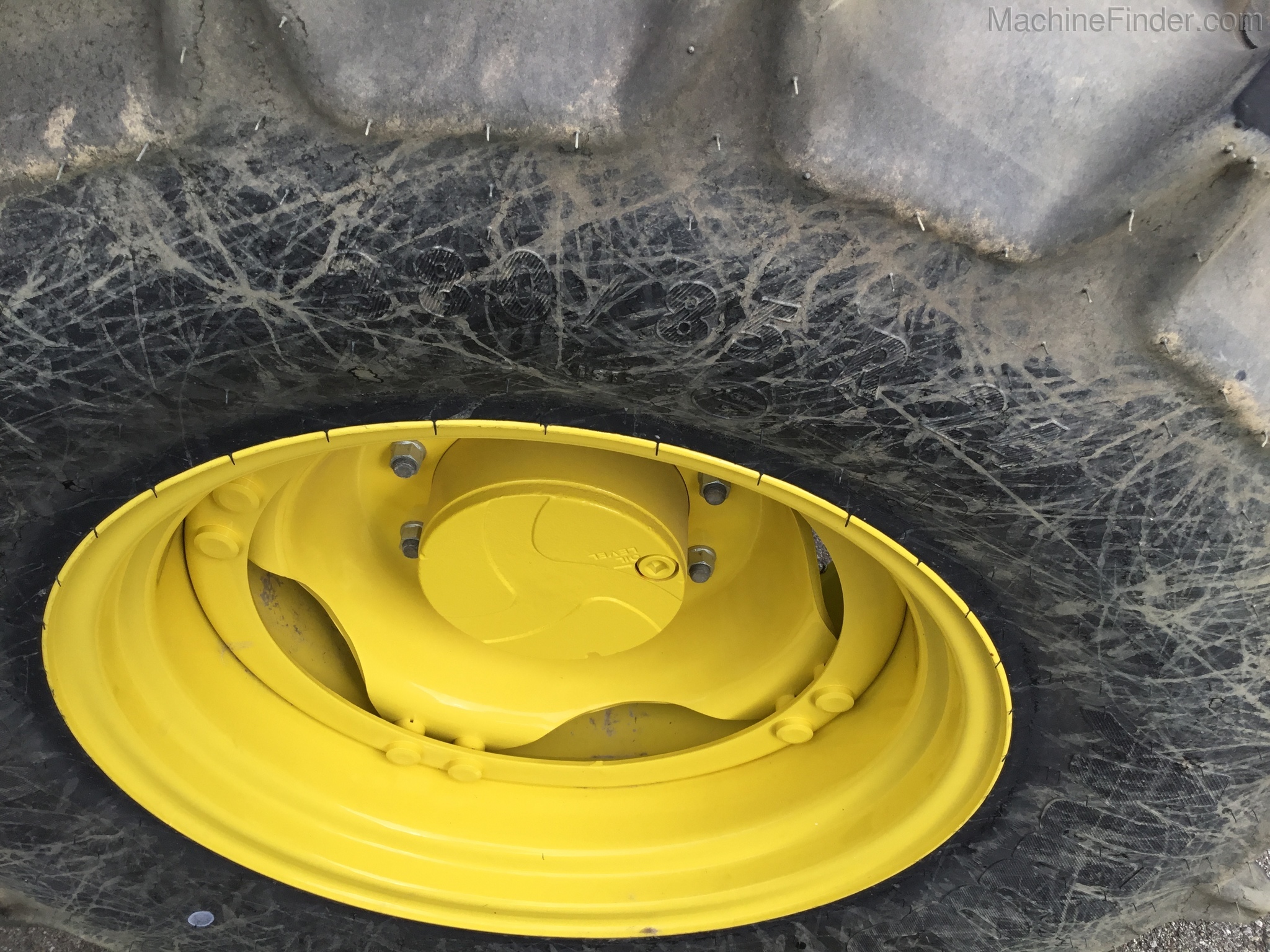 2019 John Deere 6120M Image 8