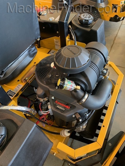 2020 Hustler X-ONE Image 6