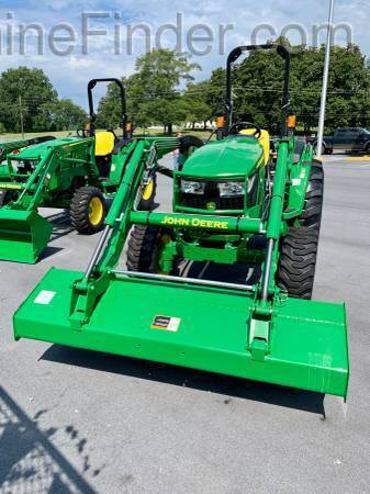 2020 John Deere 4044M Image 2