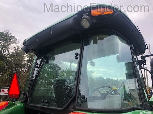 2020 John Deere 5100M Image 15