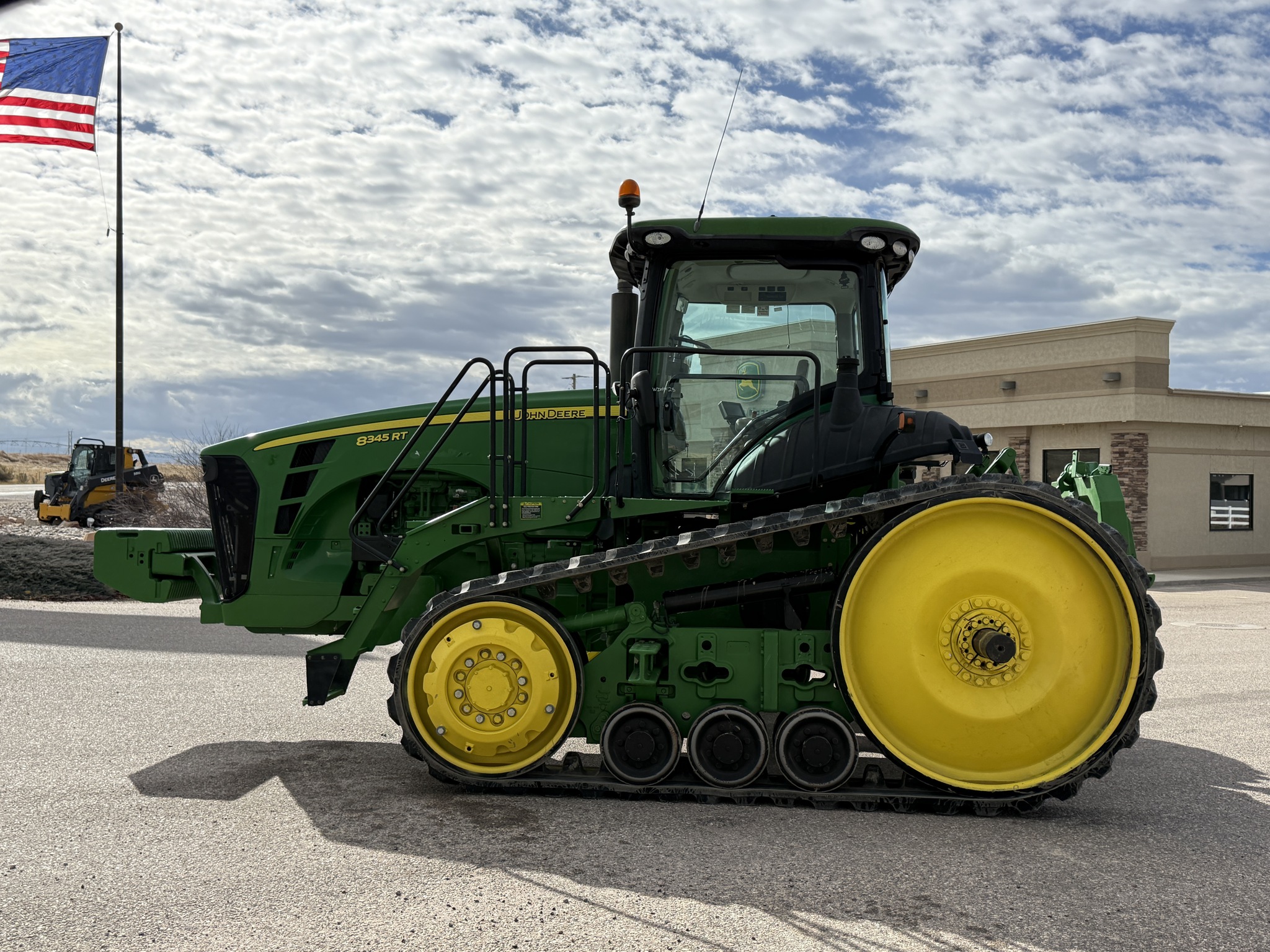 2010 John Deere 8345RT Image 2