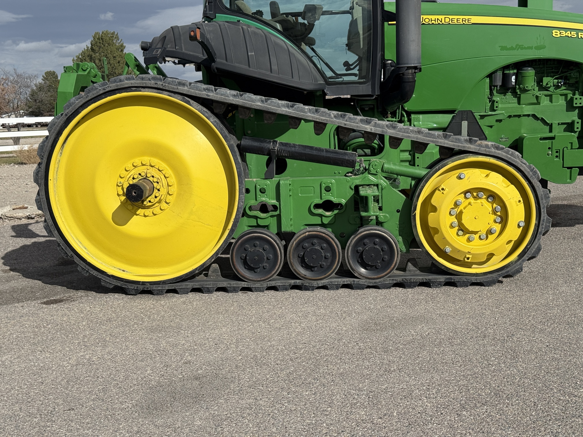 2010 John Deere 8345RT Image 38