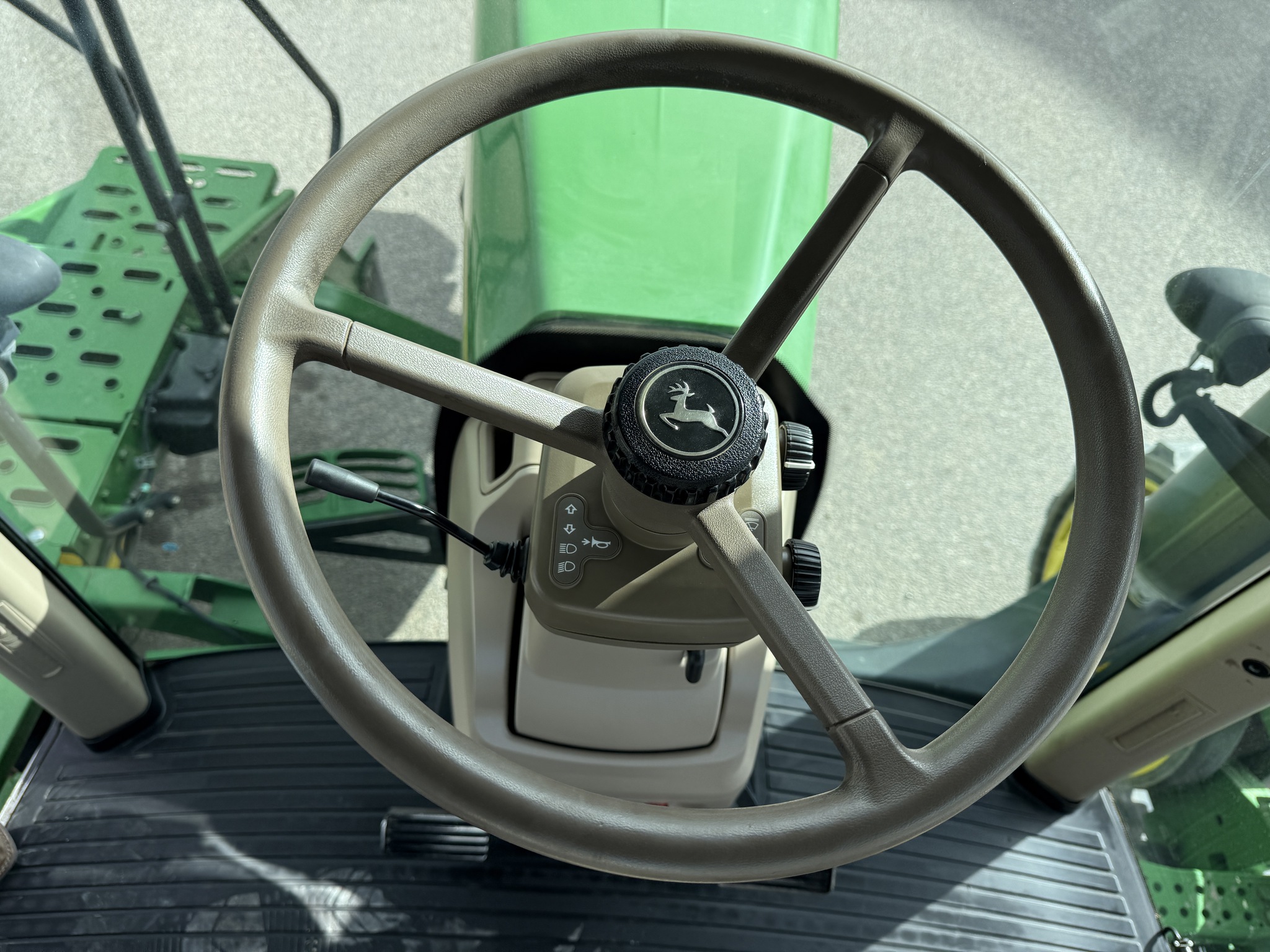 2010 John Deere 8345RT Image 11