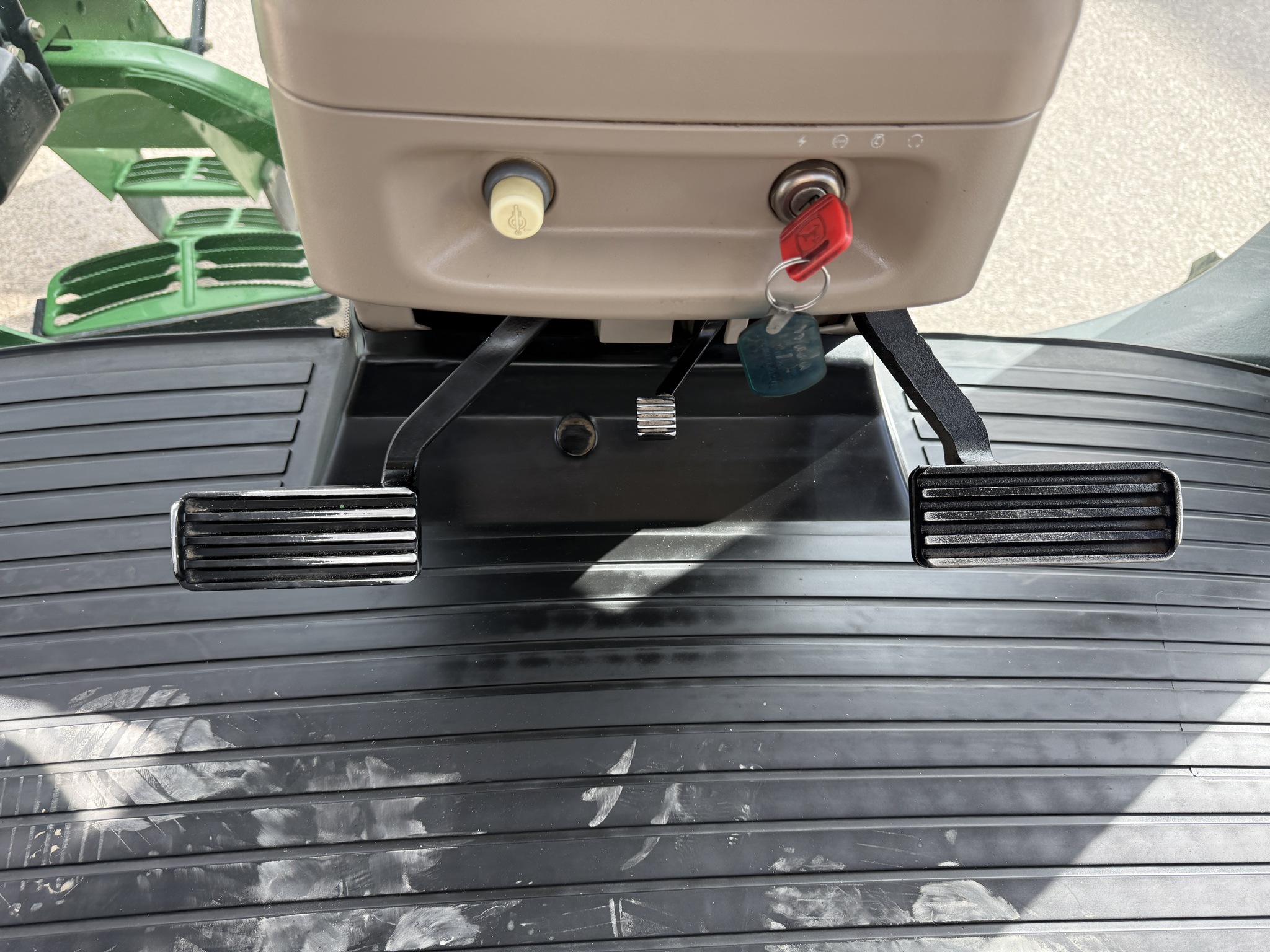 2010 John Deere 8345RT Image 12