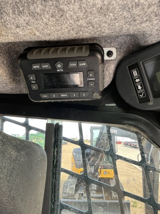 2020 John Deere 333G (14th thumbnail)
