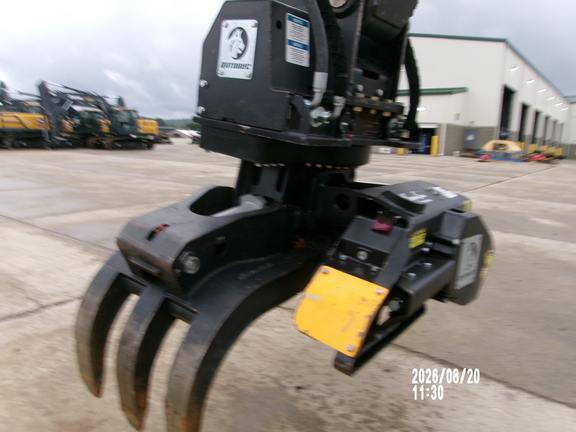 2024 John Deere 210 P
