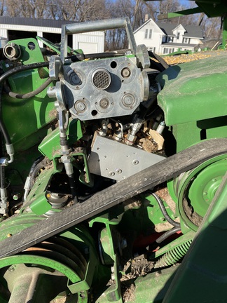 2021 John Deere S780 (27th thumbnail)