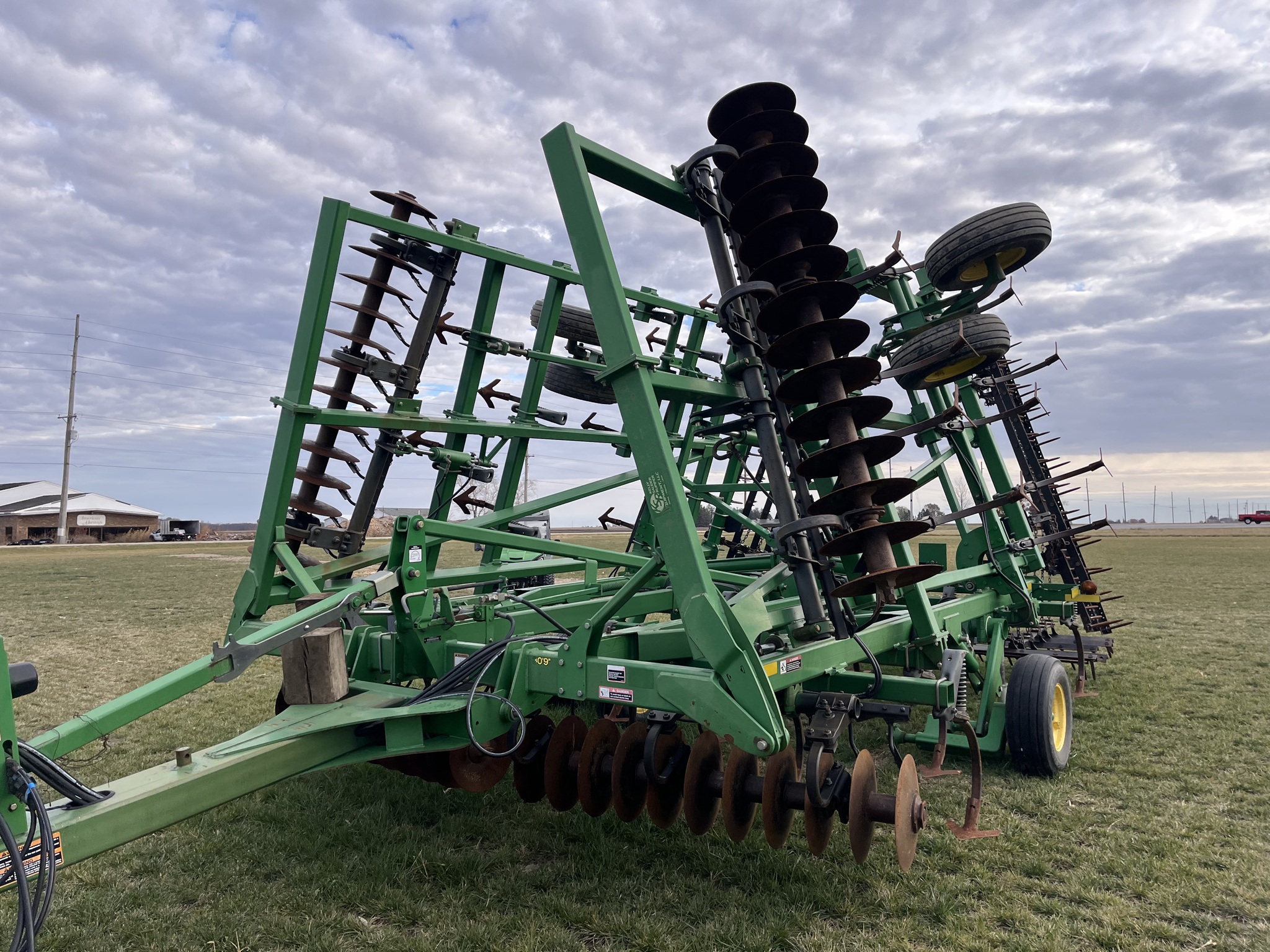  2007 John Deere 2310 at Heritage Tractor in Princeton, IL