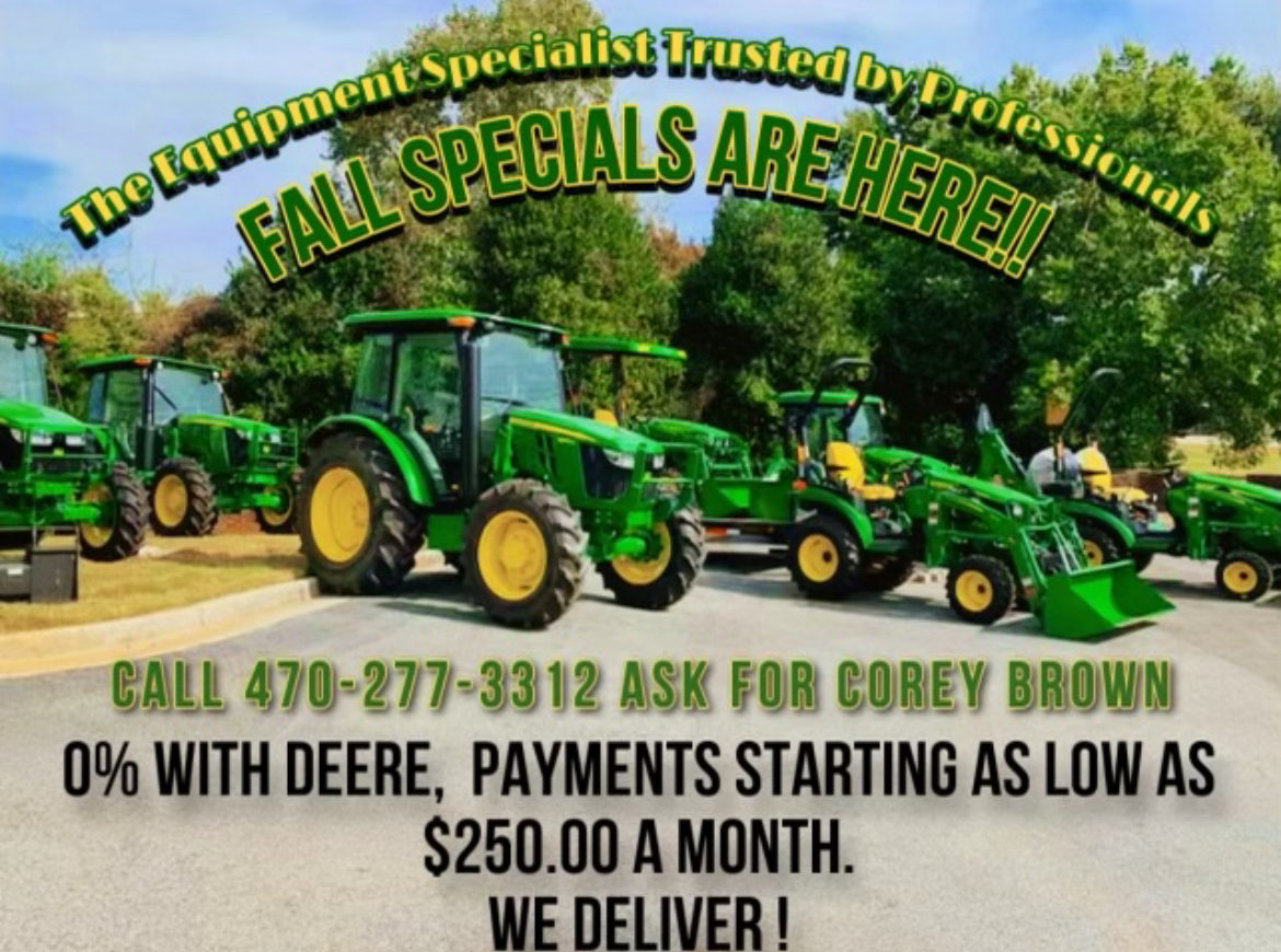 2023 John Deere 2032R Image 4