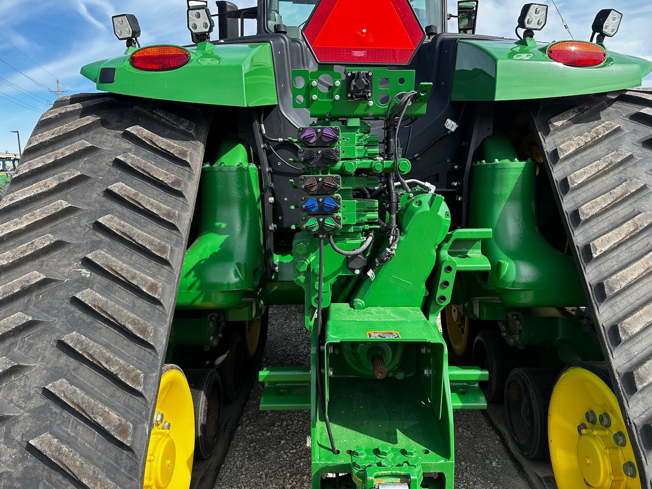  2023 John Deere 9RX 640 at Heritage Tractor in Pontiac, IL