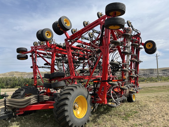2024 Vaderstad 8412