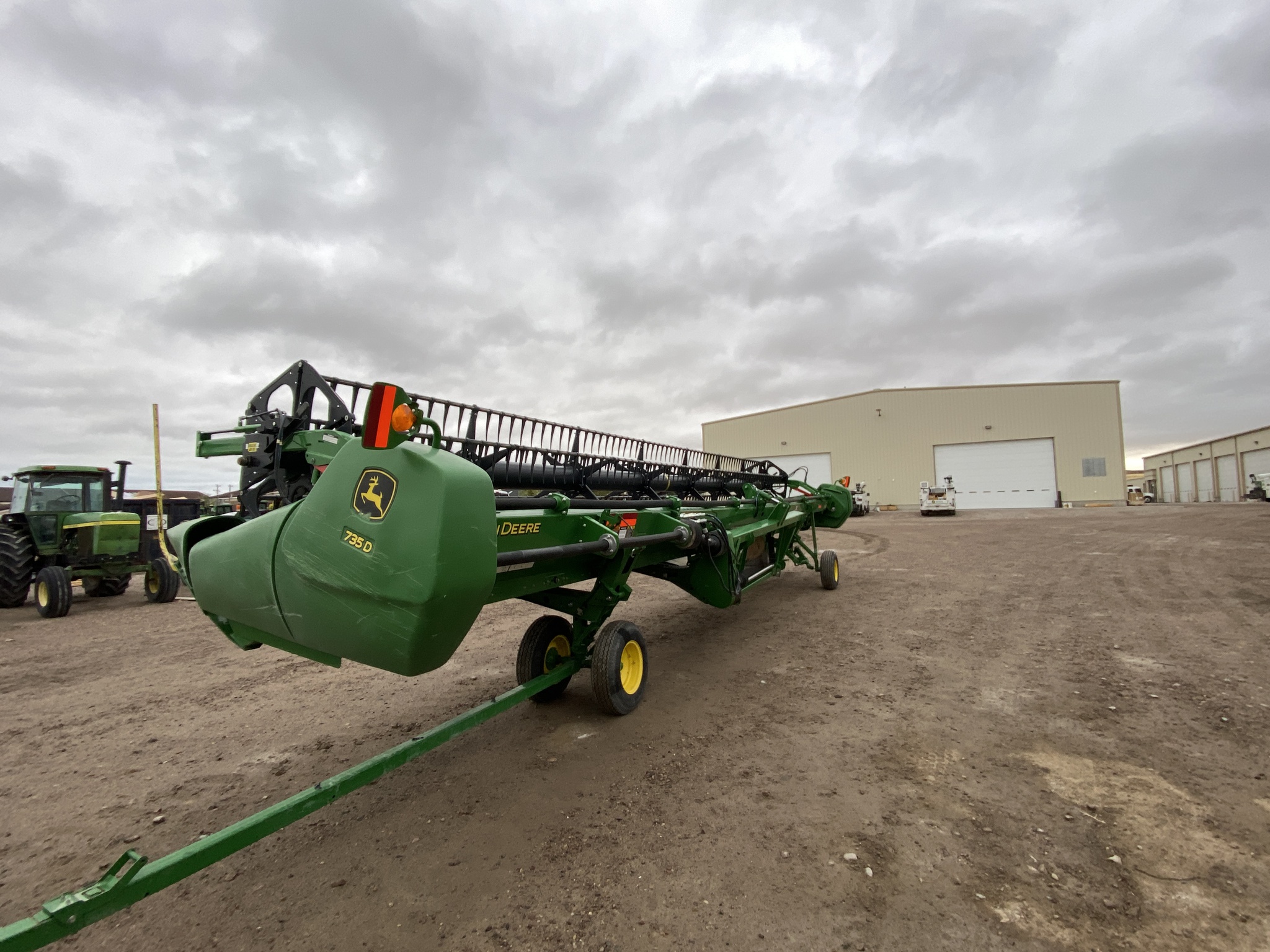 2021 John Deere 735D Image 6