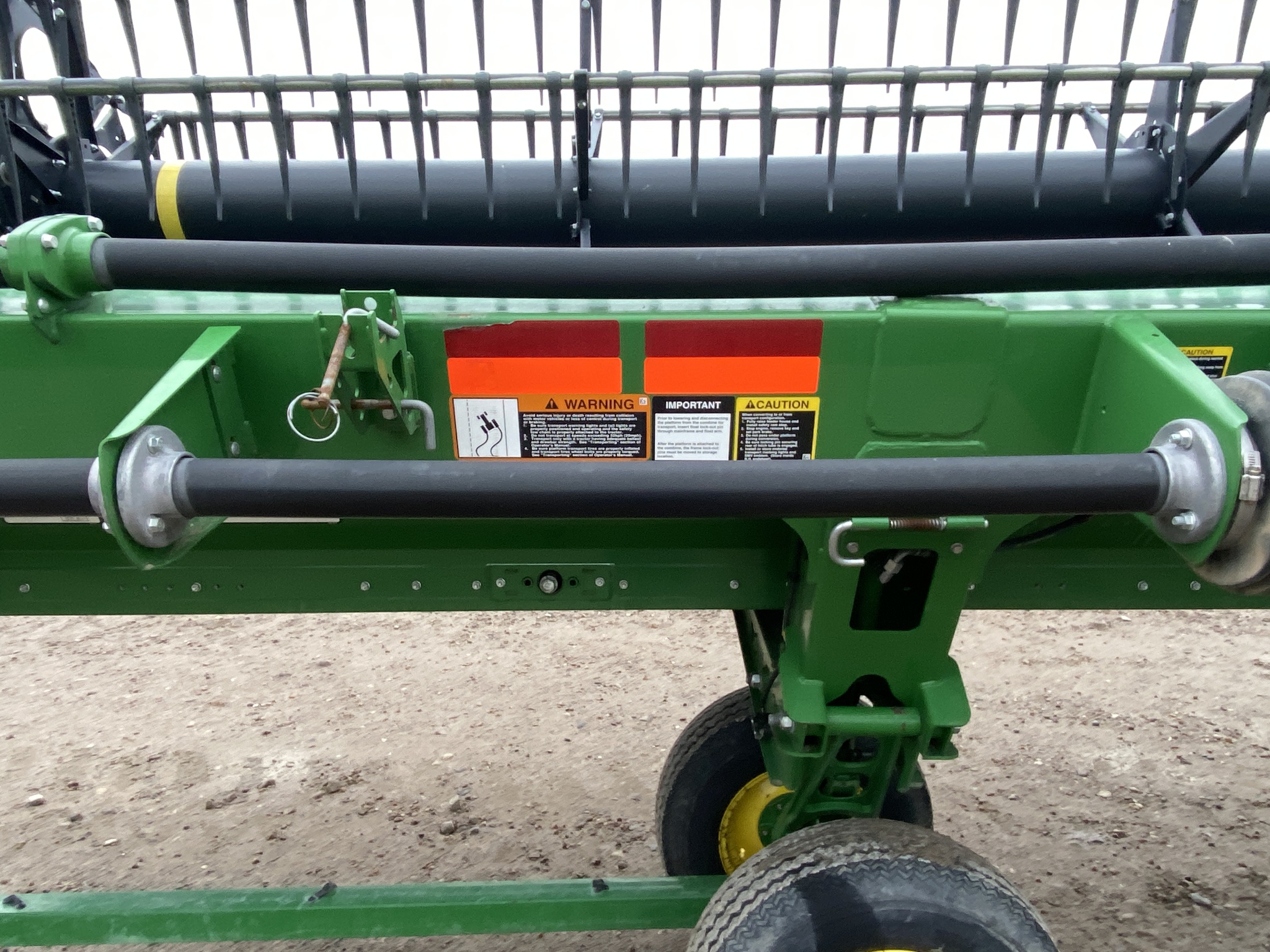 2021 John Deere 735D Image 13