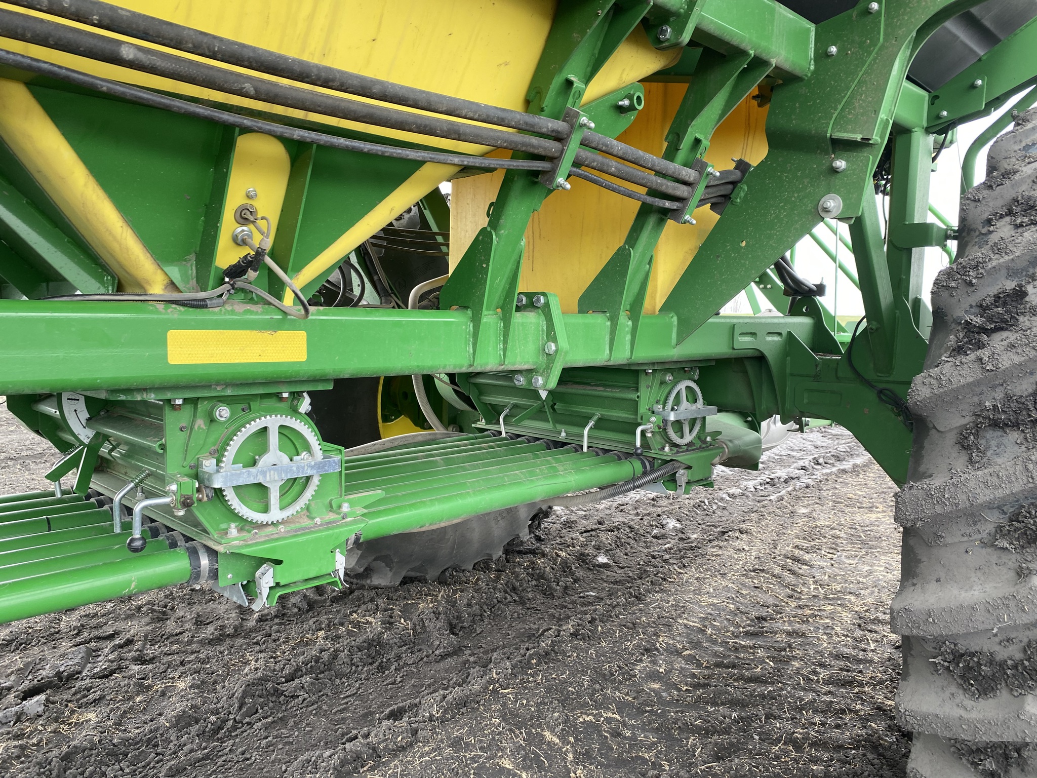 2021 John Deere 1890 Air Drills and Seeders Grand Forks Dealership