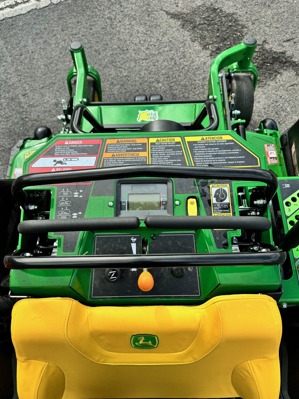 2025 John Deere Q850M Image 7
