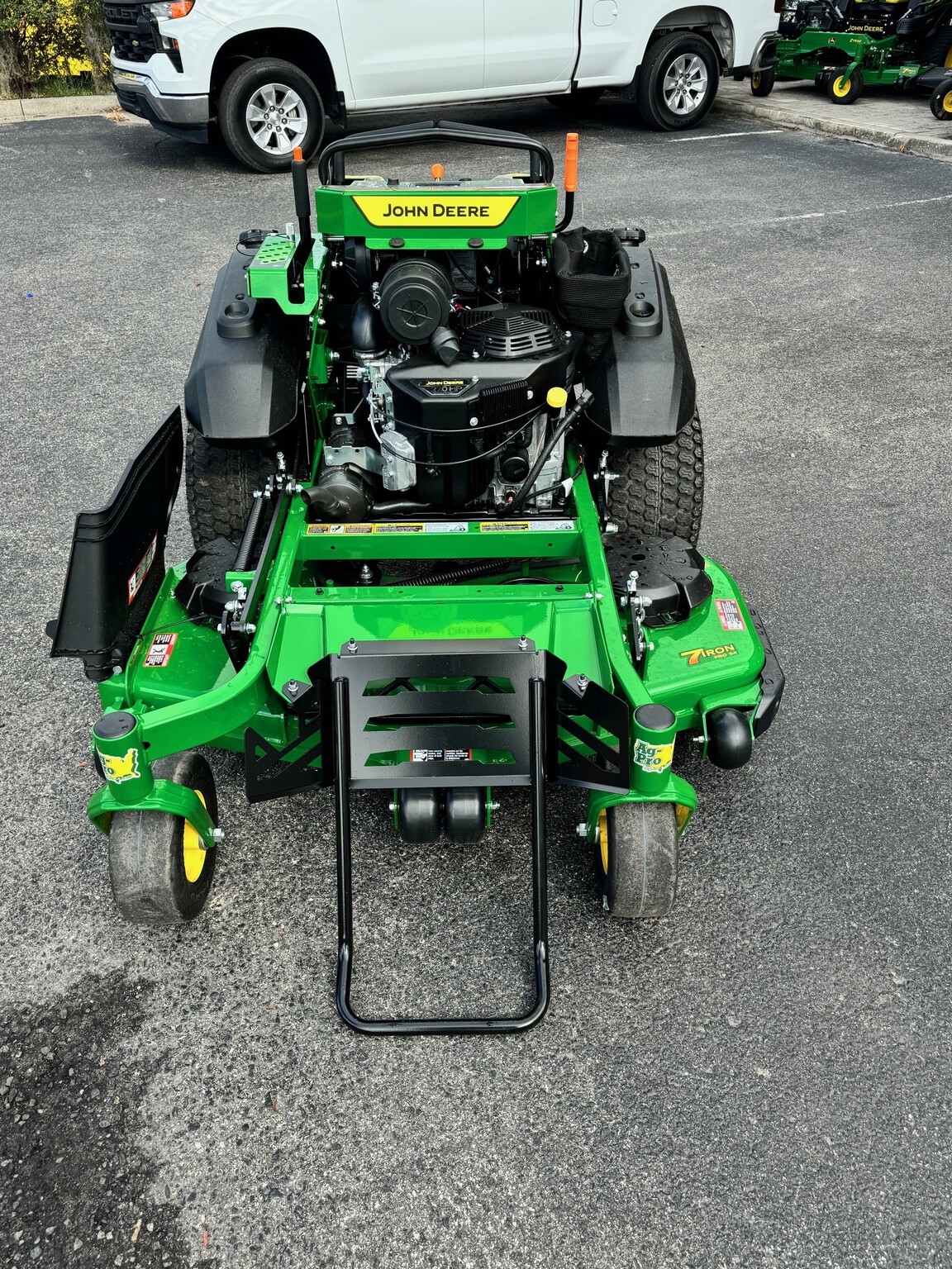 2025 John Deere Q850M Image 2