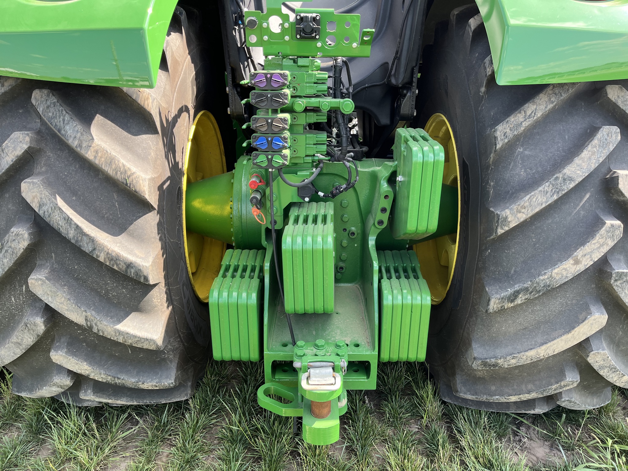  2022 John Deere 9R 640 at Heritage Tractor in Lacon, IL