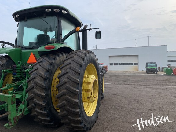 Photo of 2009 John Deere 8270R