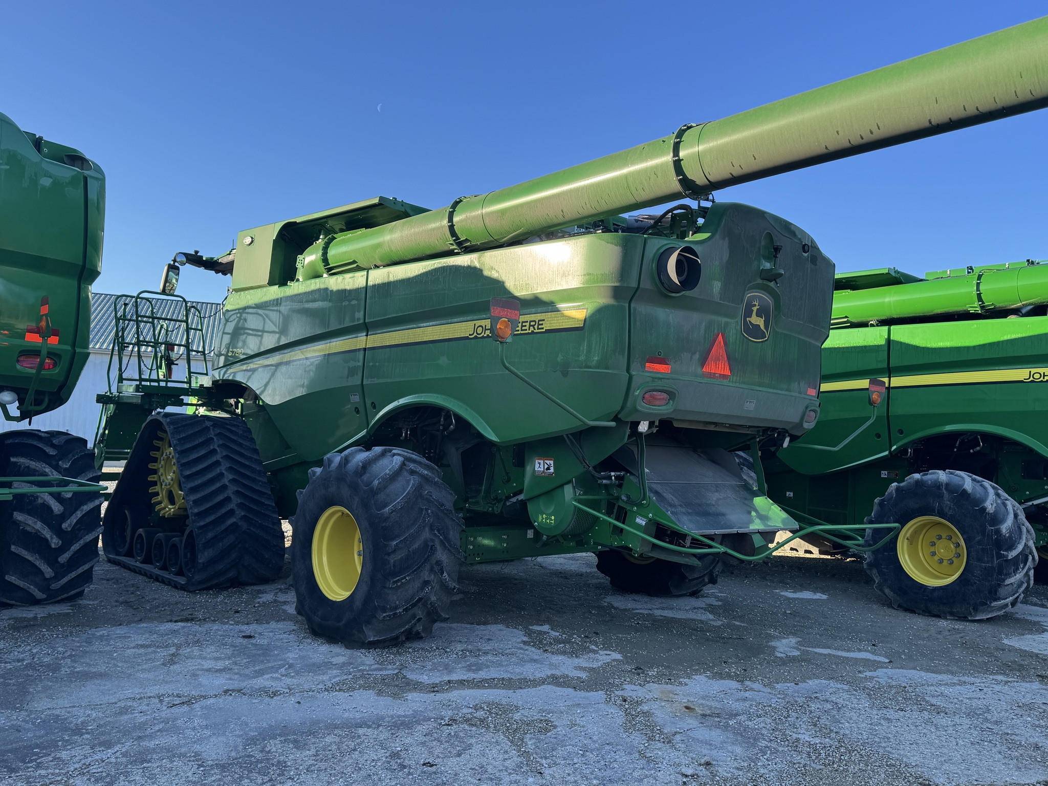 2023 John Deere S780 Image 3