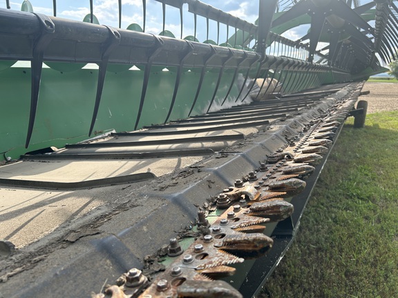 Used 2014 John Deere 640FD Combine Platforms at Horizon Ag & Turf in Falher, AB - Photo7