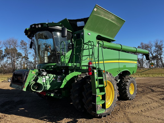 2023 John Deere S780 - Photo7