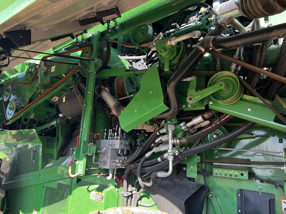 2023 John Deere S780 - Photo18