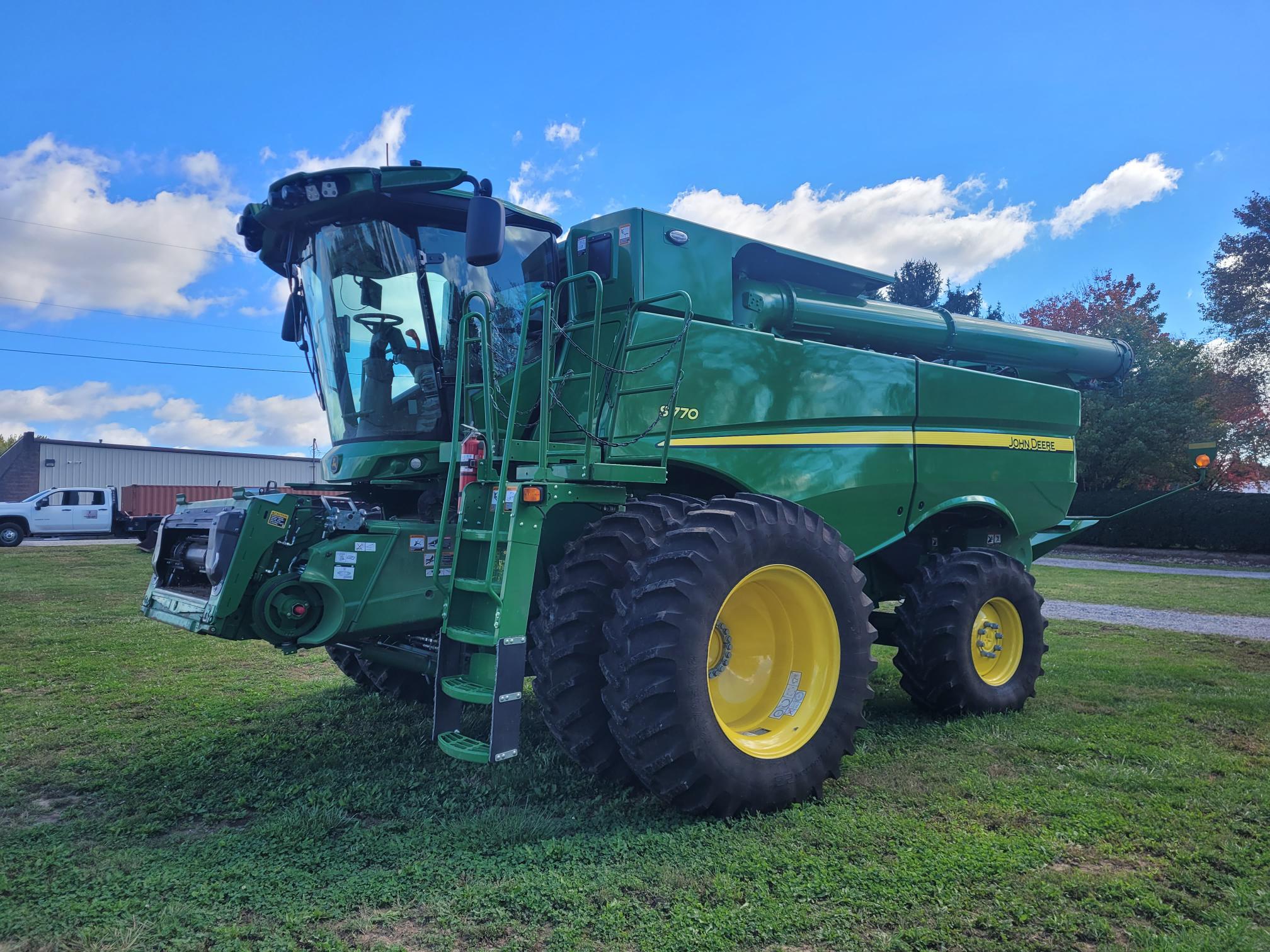 2024 John Deere S770 Image 2