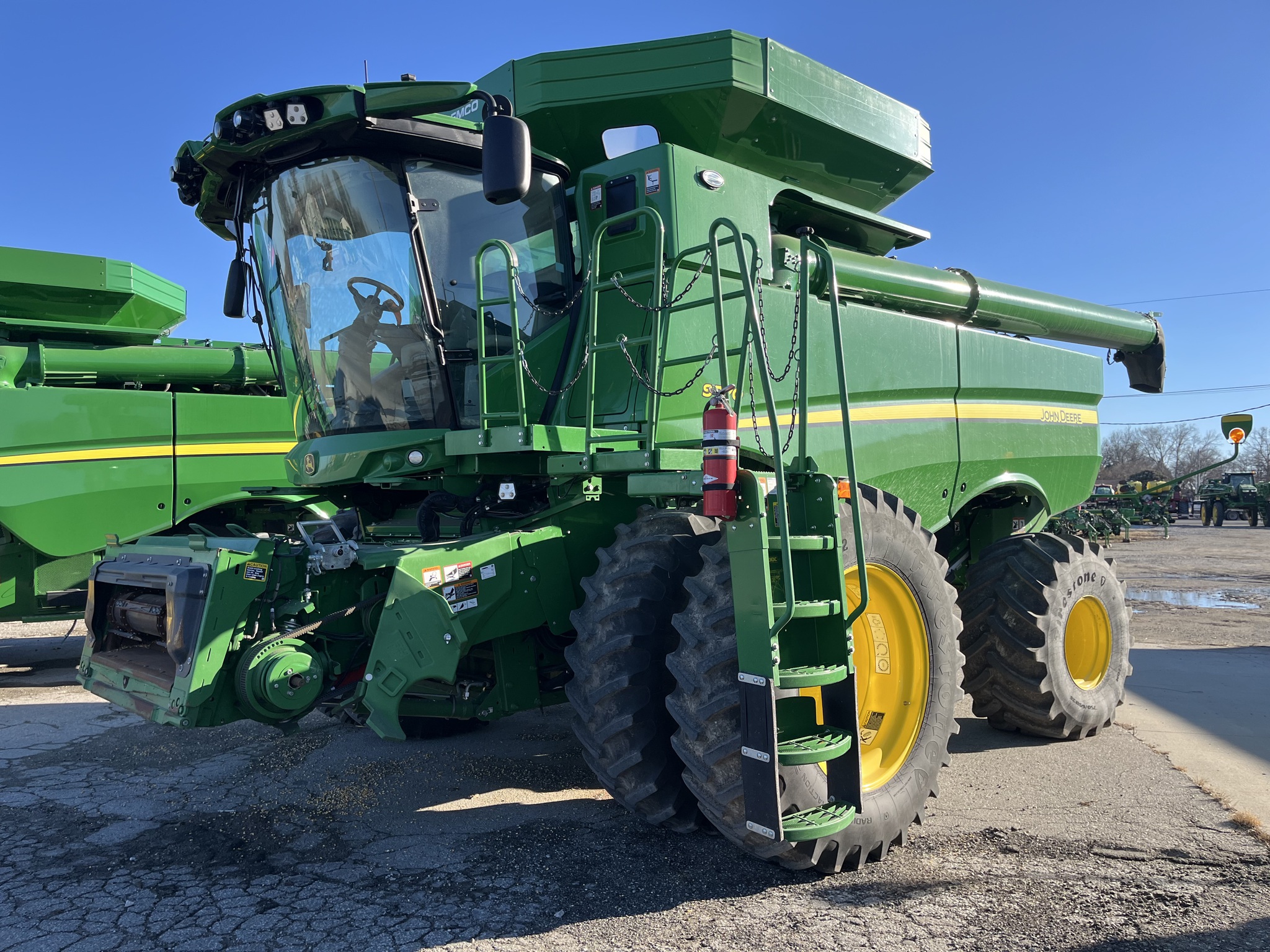  2024 John Deere S770 at Heritage Tractor in Seneca, KS