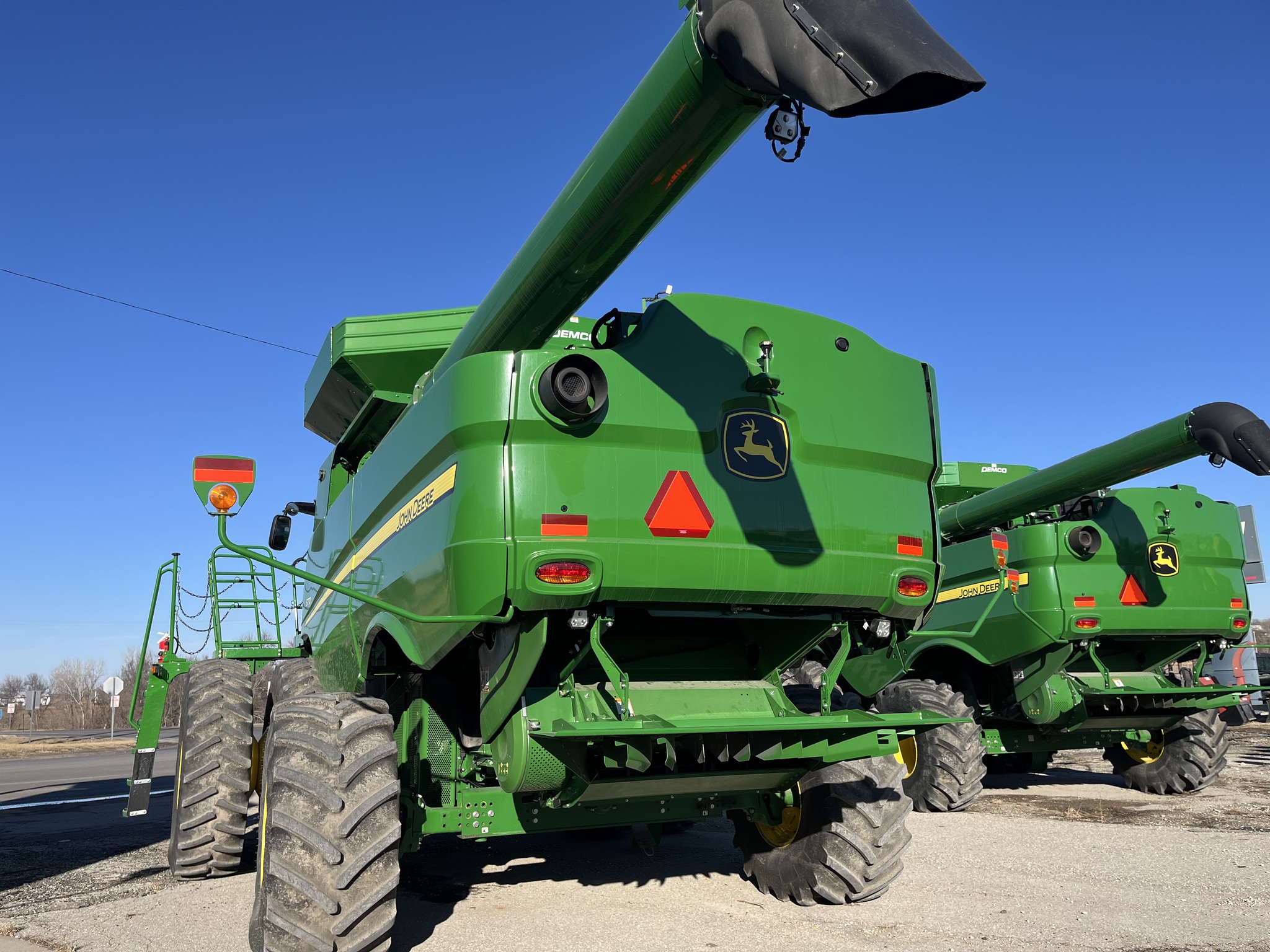  2024 John Deere S770 at Heritage Tractor in Seneca, KS