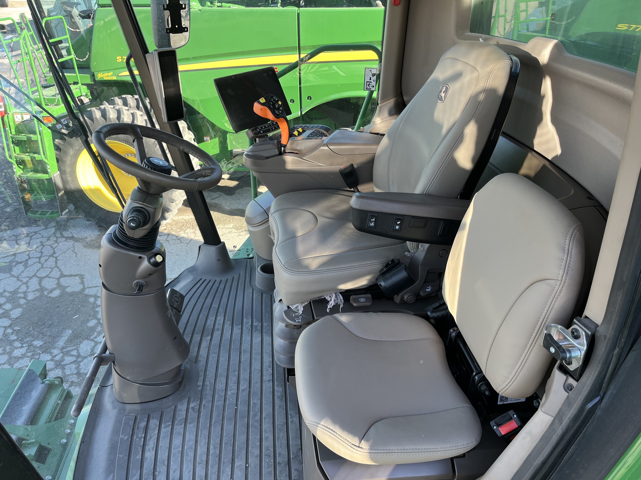  2024 John Deere S770 at Heritage Tractor in Seneca, KS