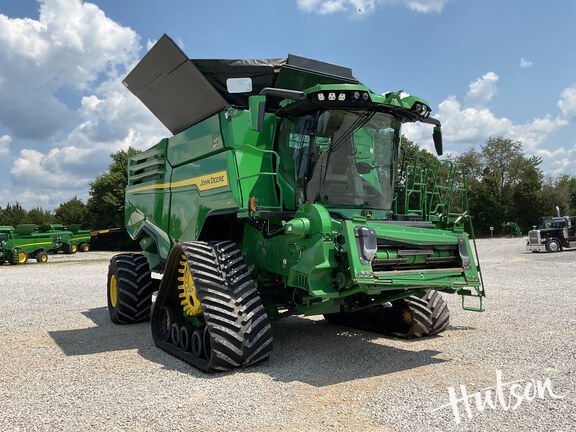 Photo of 2022 John Deere X9 1100