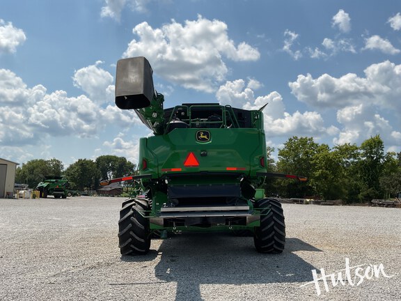 Photo of 2022 John Deere X9 1100