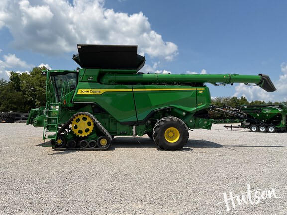Photo of 2022 John Deere X9 1100