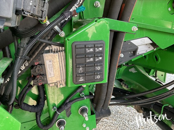 Photo of 2022 John Deere X9 1100