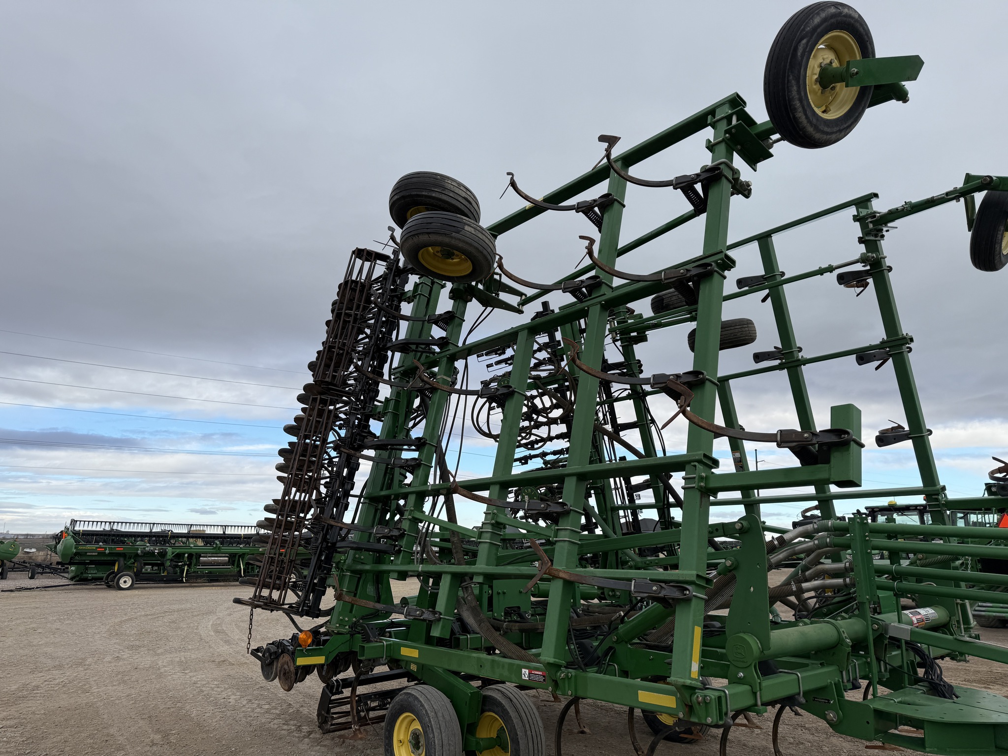 2010 John Deere 730 Image 16