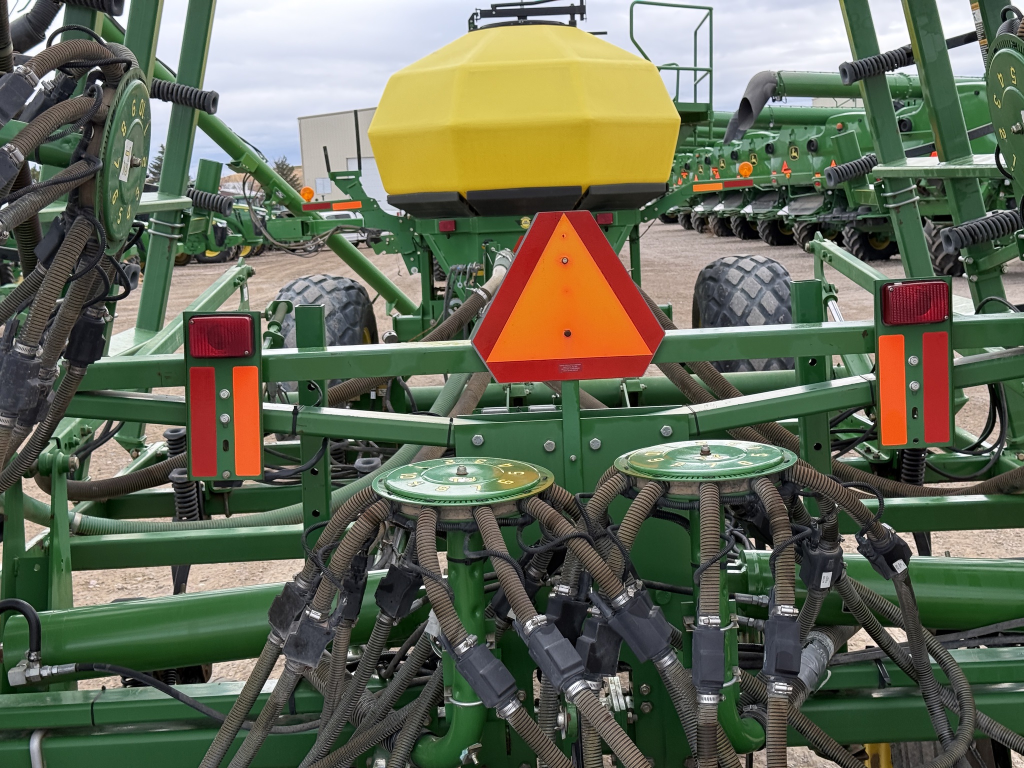 2010 John Deere 730 Image 20