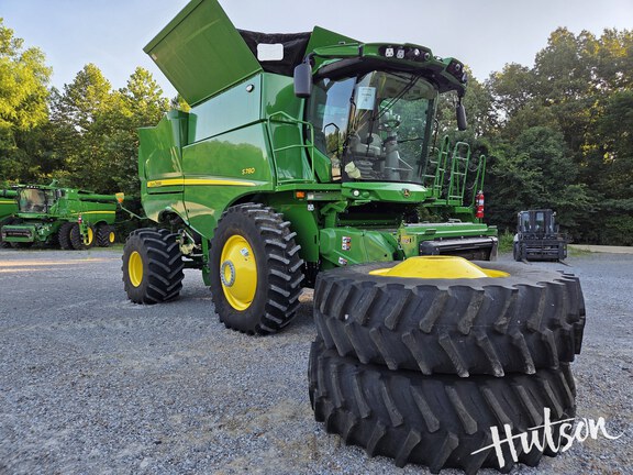 Photo of 2024 John Deere S780